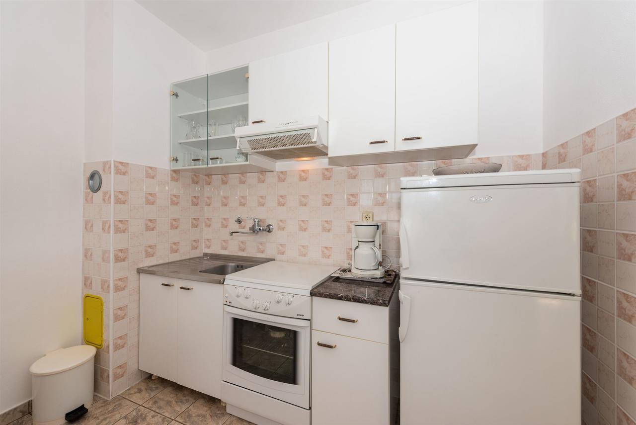 Apartments Danica Tisno Exterior foto